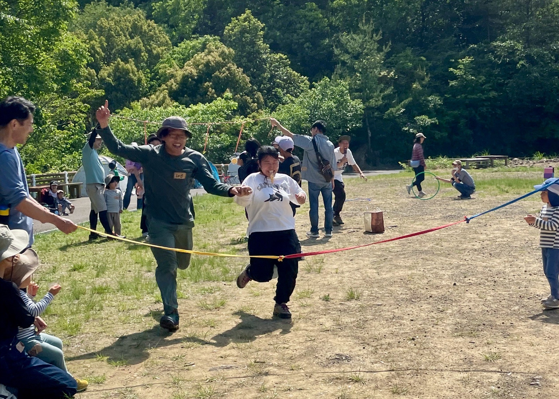 森から育ち合う、みんなの子育て